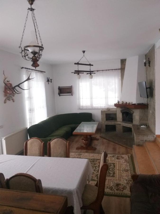 Soaptele Padurii & Casuta Din Padure Sucevita Exteriér fotografie
