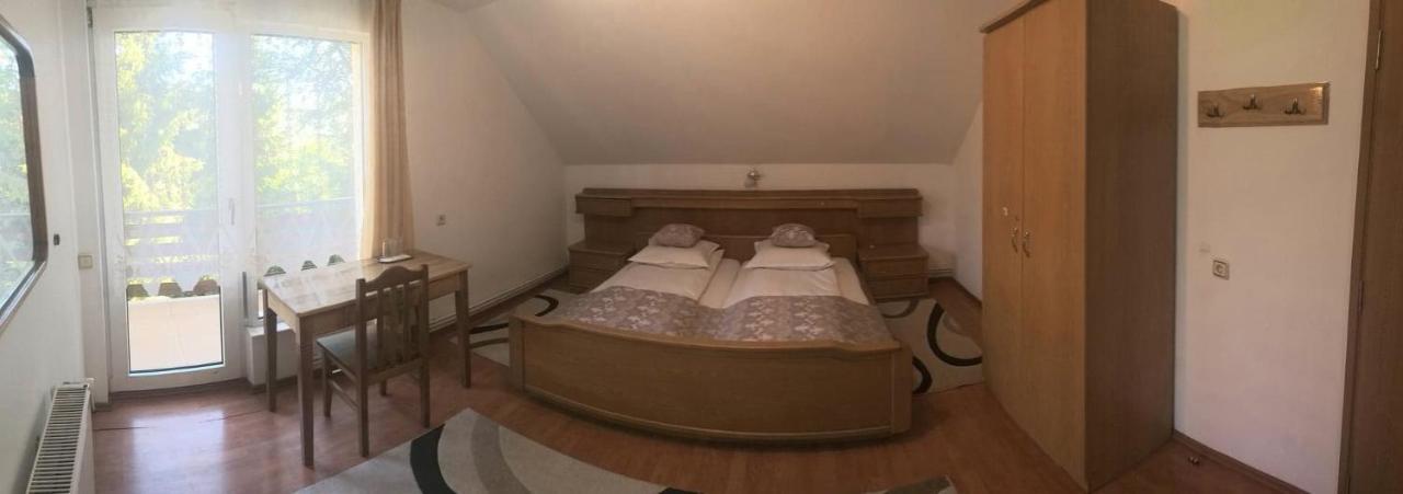 Soaptele Padurii & Casuta Din Padure Sucevita Exteriér fotografie