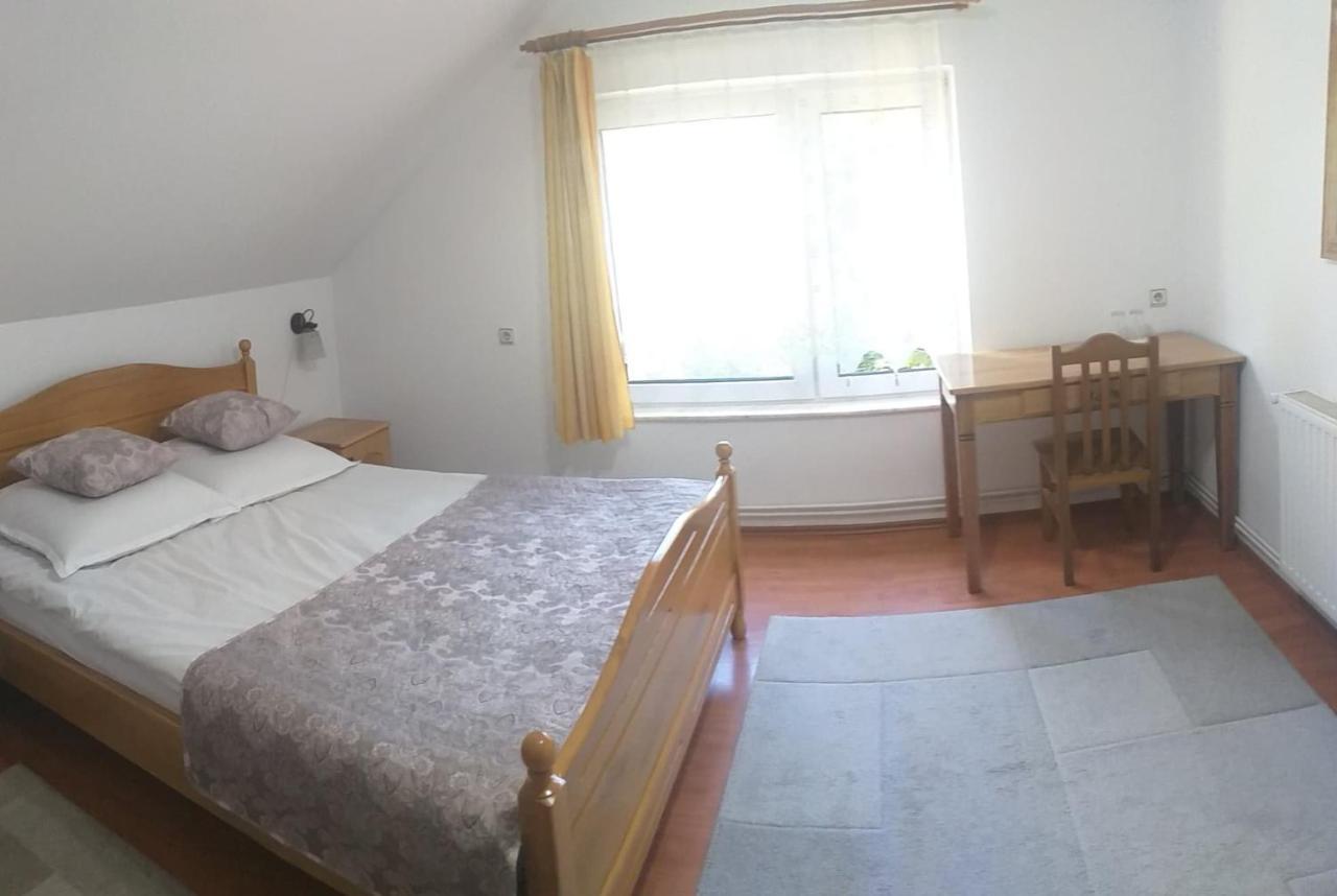 Soaptele Padurii & Casuta Din Padure Sucevita Exteriér fotografie